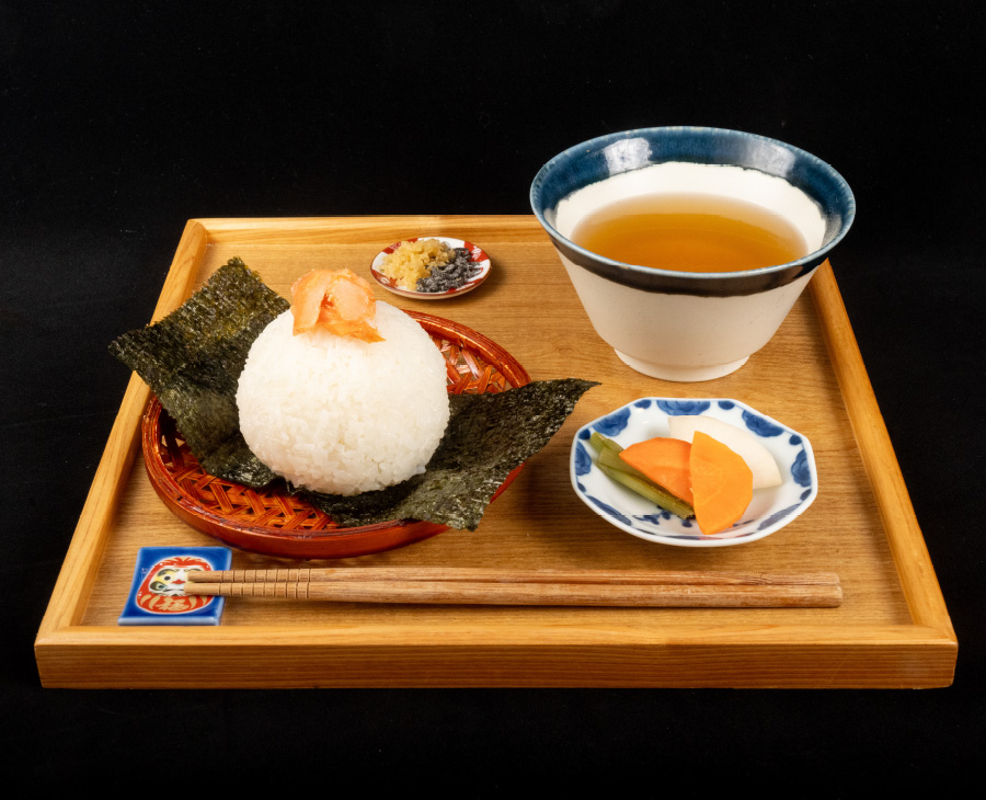 おにぎり2個+黄金だし+糠漬けセット